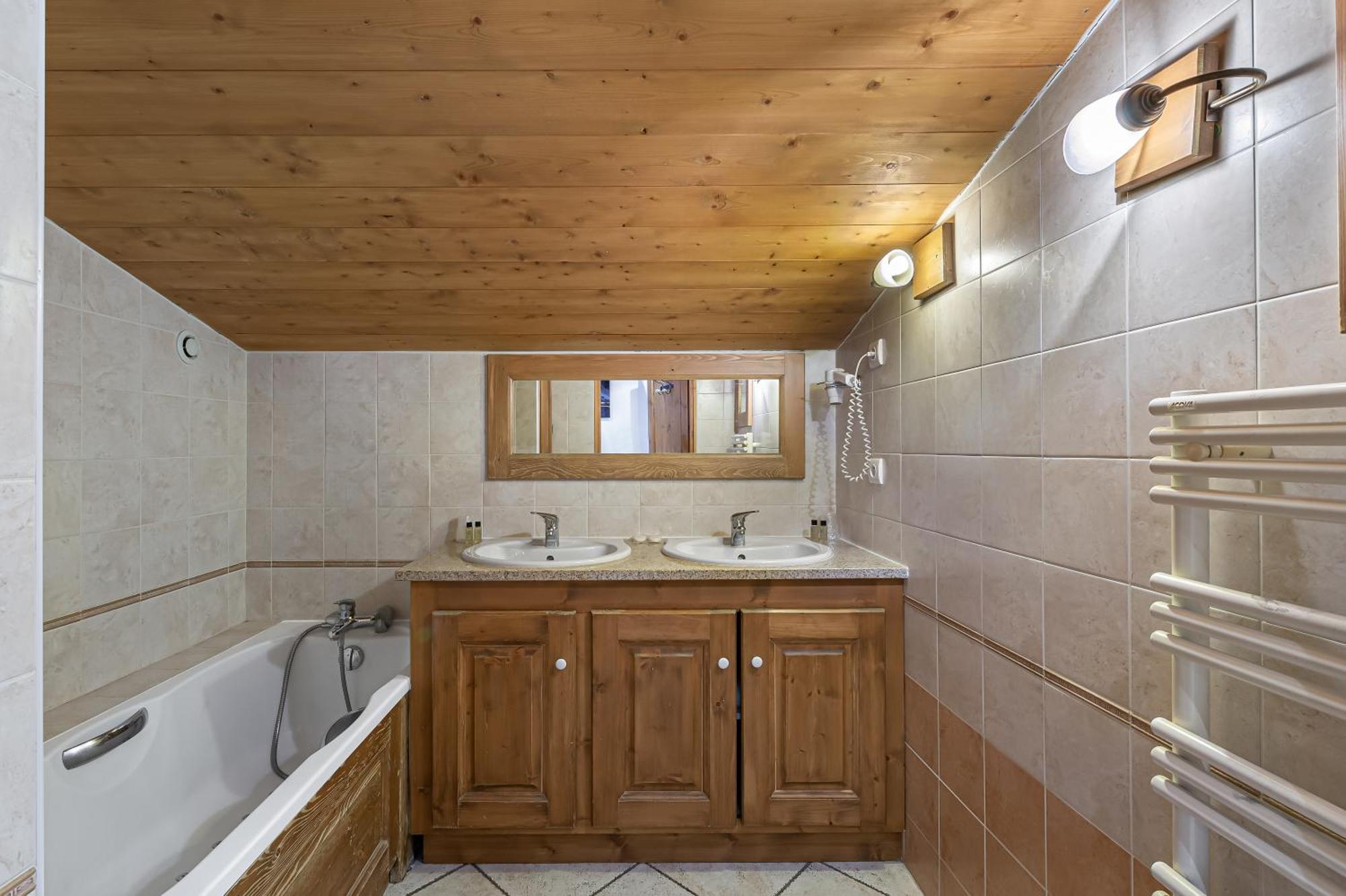 Les Du Val Claret By Explorhome Appartement