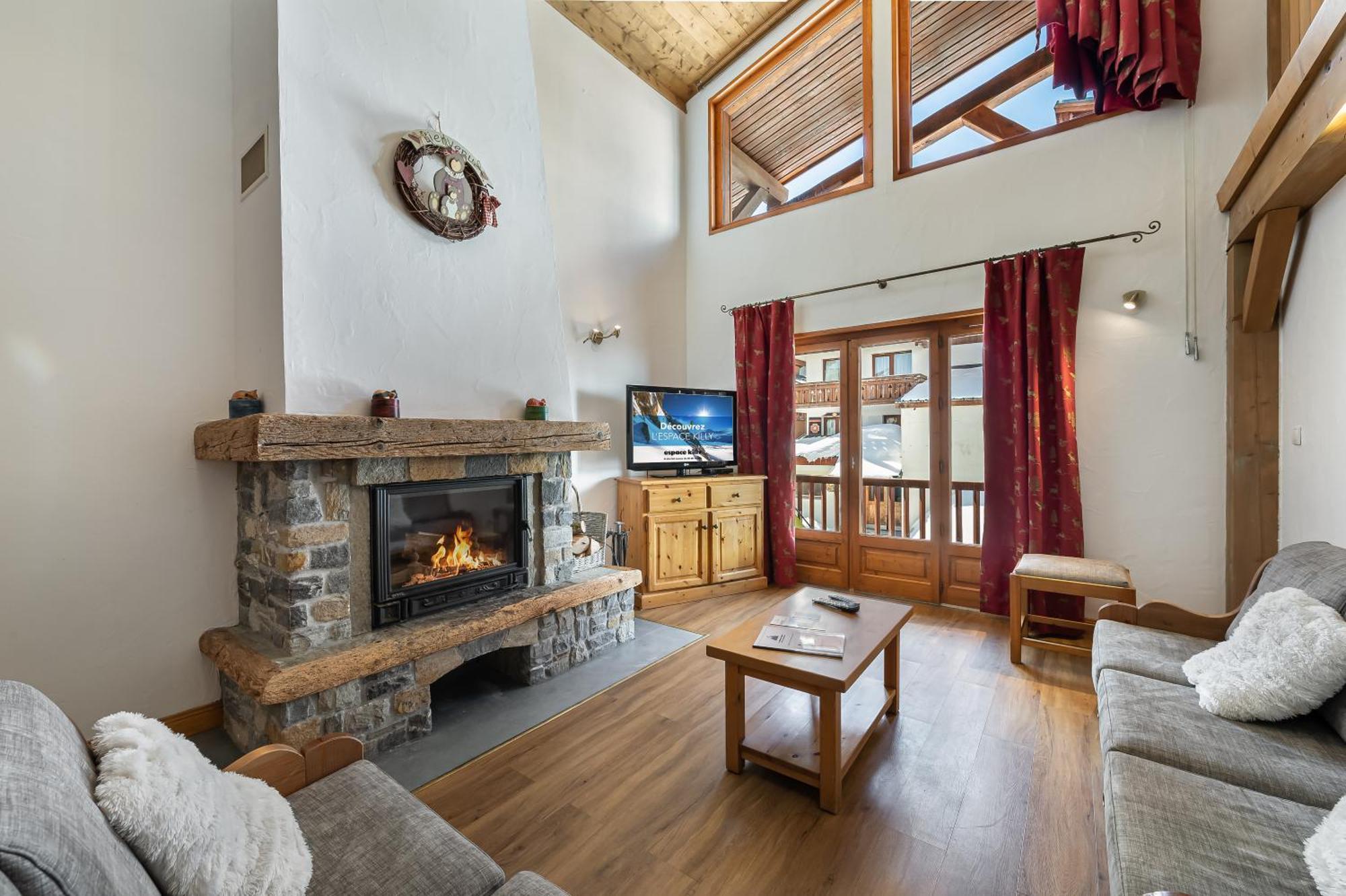 Les Du Val Claret By Explorhome *